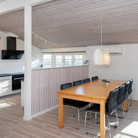 Holiday home 10 Person In B Rkop *