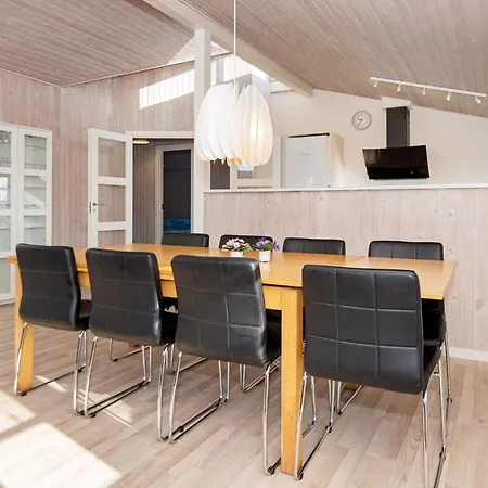 Modern Retreat By Water - By Traum *